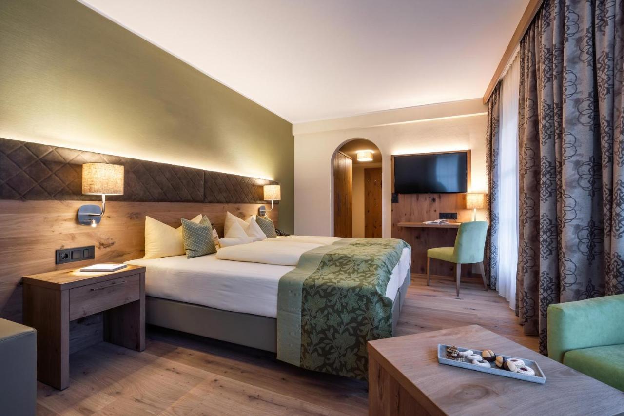 Hotel Derneuwirt à Hippach Extérieur photo