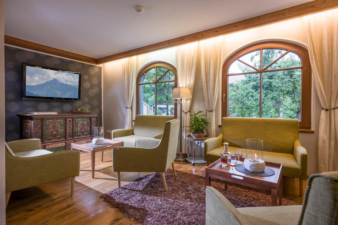 Hotel Derneuwirt à Hippach Extérieur photo