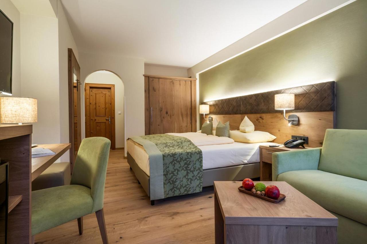 Hotel Derneuwirt à Hippach Extérieur photo