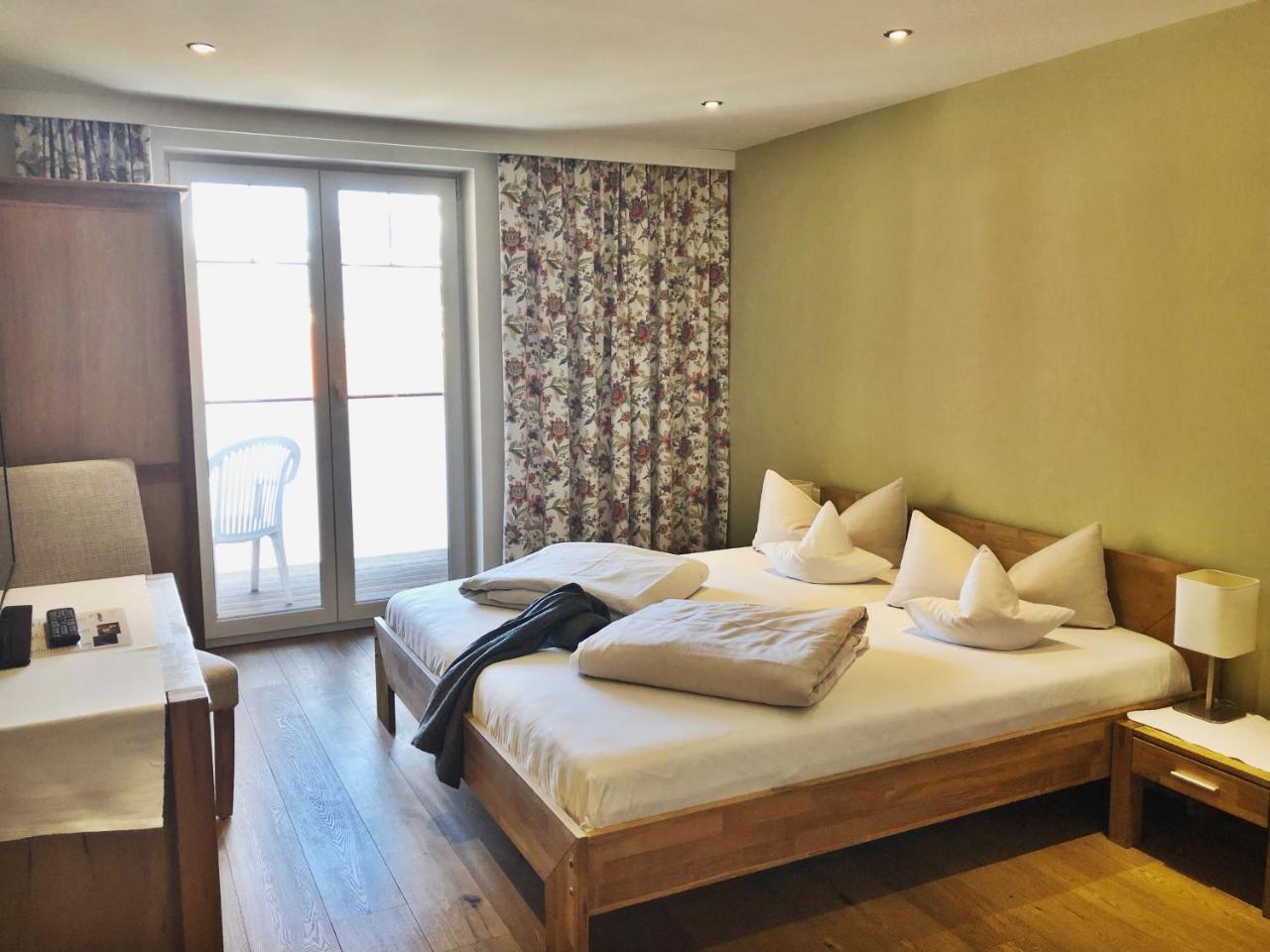 Hotel Derneuwirt à Hippach Extérieur photo